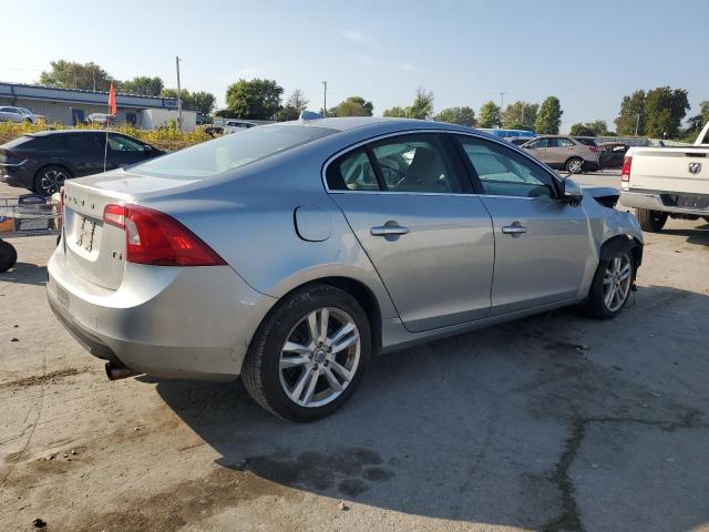YV1612FS5D1223852 - 2013 VOLVO S60 T5 SILVER photo 3