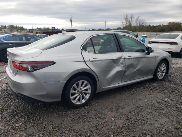 4T1C11AK7PU081447 - 2023 TOYOTA CAMRY LE SILVER photo 3