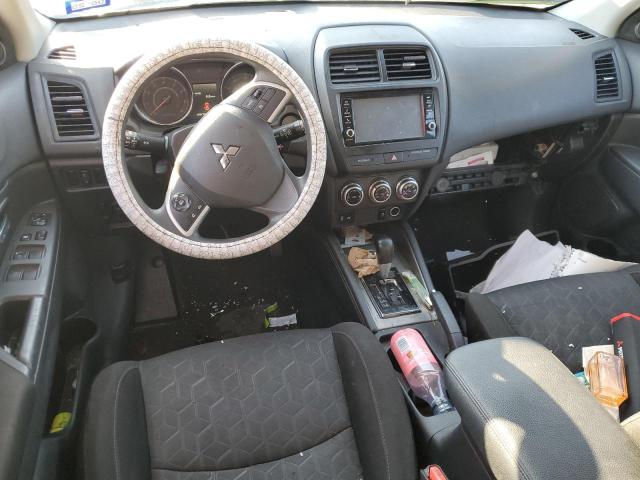 JA4APUAU2MU020882 - 2021 MITSUBISHI OUTLANDER ES RED photo 8