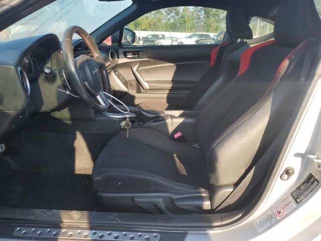 JF1ZNAA12D2710068 - 2013 TOYOTA SCION FR-S ვერცხლისფერი ფოტო 7