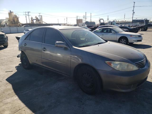 4T1BE30K35U987881 - 2005 TOYOTA CAMRY LE GRAY photo 4