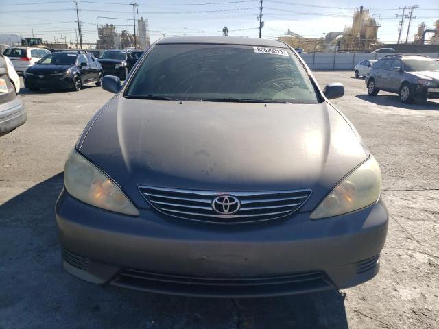 4T1BE30K35U987881 - 2005 TOYOTA CAMRY LE GRAY photo 5