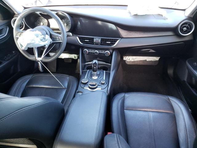 ZARFAEDNXH7558103 - 2017 ALFA ROMEO GIULIA Q4 BURGUNDY photo 8