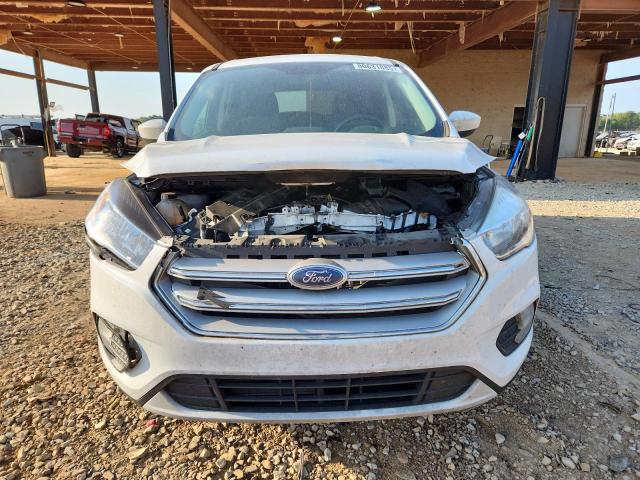 1FMCU0GD4KUB75353 - 2019 FORD ESCAPE SE WHITE photo 5