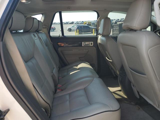 2LMDU88C98BJ22451 - 2008 LINCOLN MKX 白色 照片 11