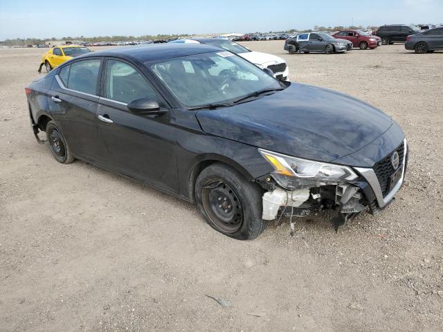 1N4BL4BV7MN357593 - 2021 NISSAN ALTIMA S BLACK photo 4