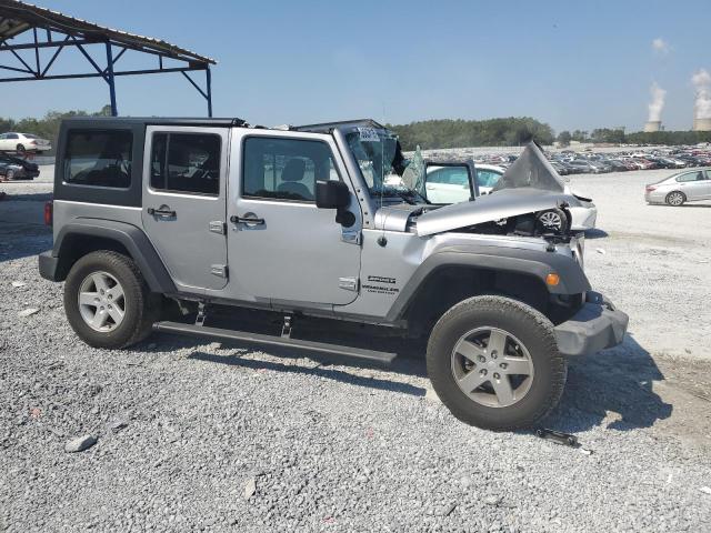 1C4BJWDG2GL189288 - 2016 JEEP WRANGLER U SPORT SILVER photo 4