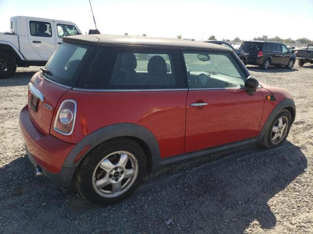 WMWSU3C51BT094538 - 2011 MINI COOPER RED photo 3