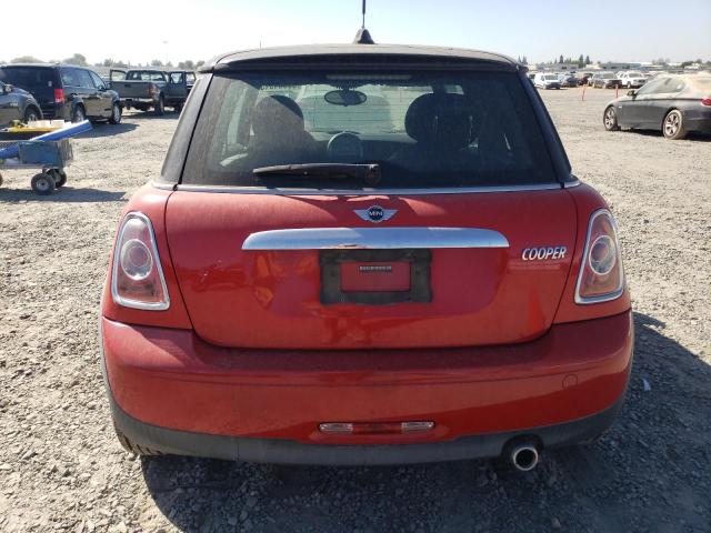 WMWSU3C51BT094538 - 2011 MINI COOPER RED photo 6