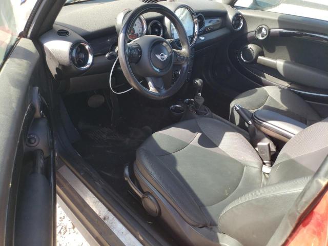 WMWSU3C51BT094538 - 2011 MINI COOPER RED photo 8