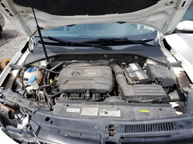 1VWAS7A30FC006417 - 2015 VOLKSWAGEN PASSAT S Weiß Foto 11