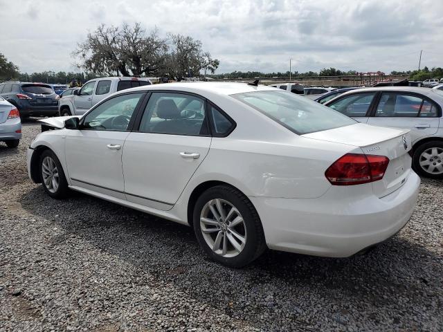 1VWAS7A30FC006417 - 2015 VOLKSWAGEN PASSAT S Weiß Foto 2