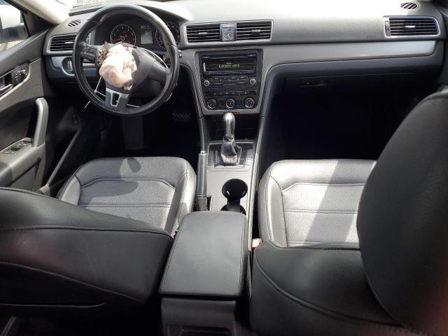 1VWAS7A30FC006417 - 2015 VOLKSWAGEN PASSAT S Weiß Foto 8