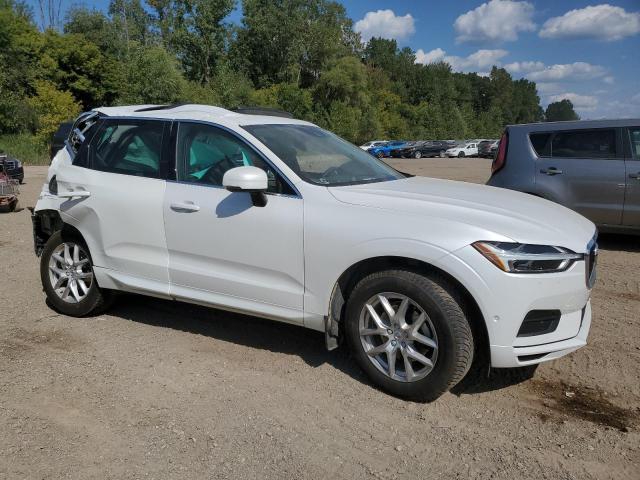 LYV102RK4JB083294 - 2018 VOLVO XC60 T5 Սպիտակ լուսանկար 4