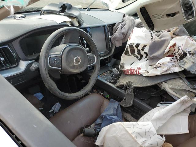 LYV102RK4JB083294 - 2018 VOLVO XC60 T5 Սպիտակ լուսանկար 8