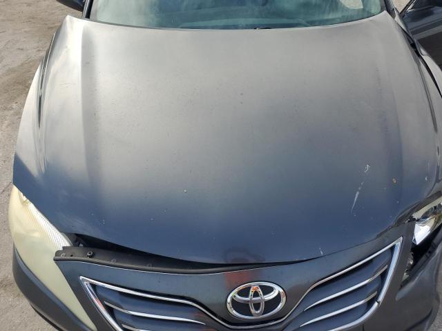 4T1BF3EK3AU106208 - 2010 TOYOTA CAMRY BASE GRAY photo 11
