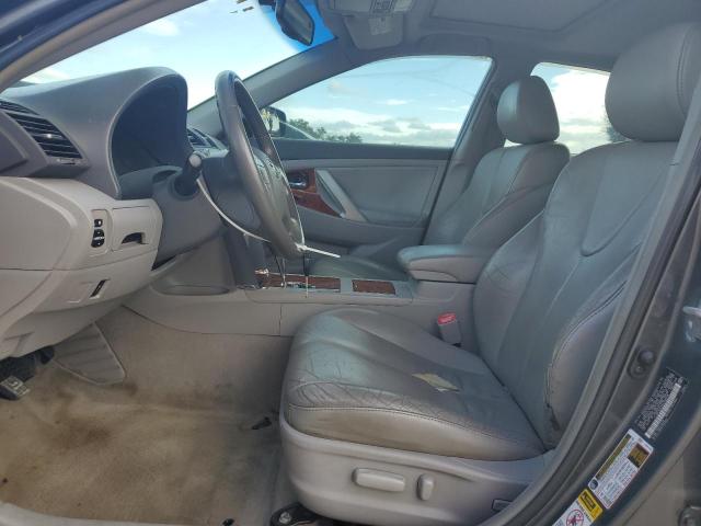 4T1BF3EK3AU106208 - 2010 TOYOTA CAMRY BASE GRAY photo 7