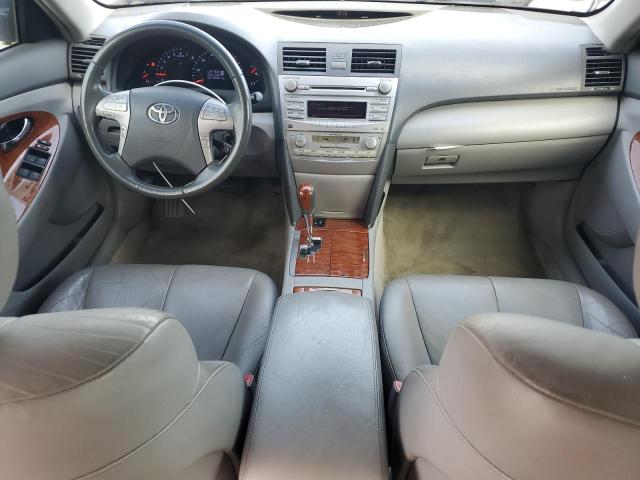 4T1BF3EK3AU106208 - 2010 TOYOTA CAMRY BASE GRAY photo 8