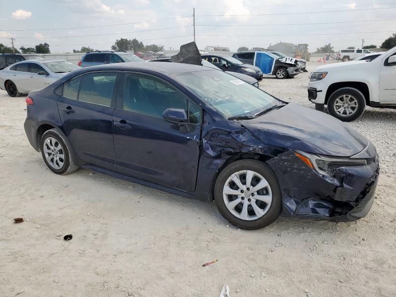 JTDBCMFE1PJ009594 - 2023 TOYOTA COROLLA LE BLUE photo 4