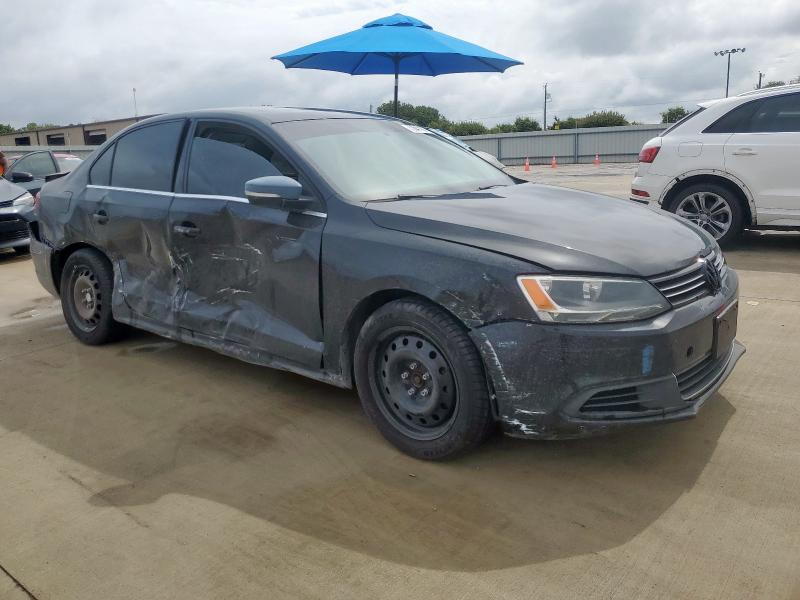 3VWDP7AJ7DM405155 - 2013 VOLKSWAGEN JETTA SE შავი ფოტო 4