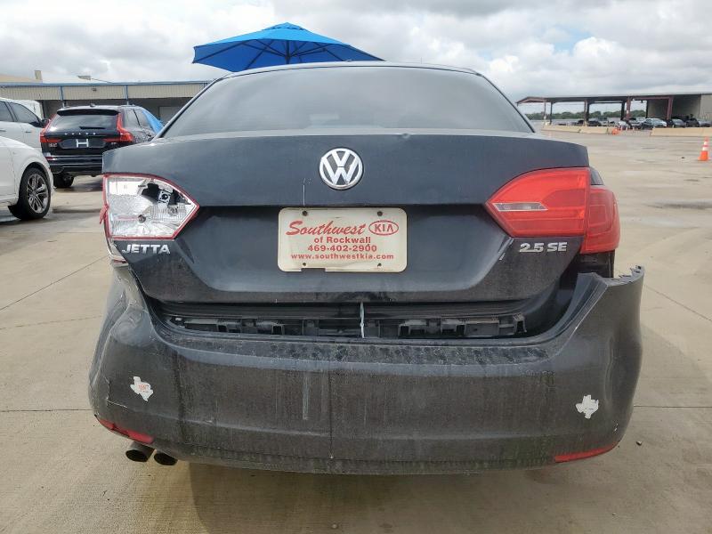 3VWDP7AJ7DM405155 - 2013 VOLKSWAGEN JETTA SE შავი ფოტო 6