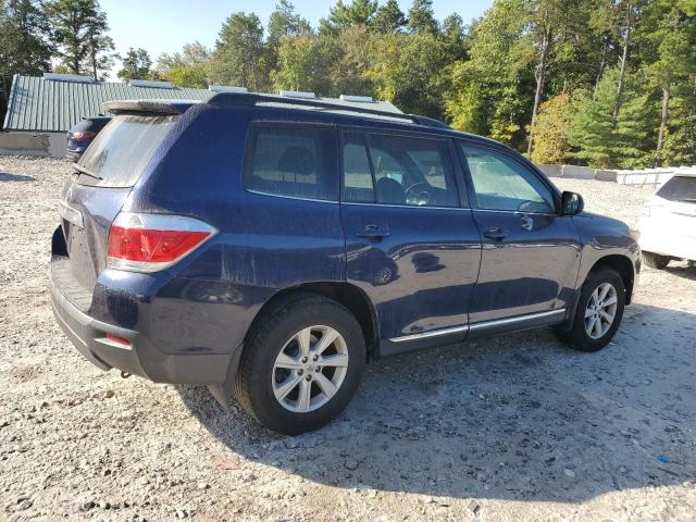5TDBK3EH8DS266128 - 2013 TOYOTA HIGHLANDER BASE Blau Foto 3