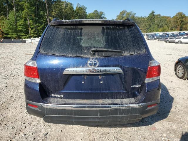 5TDBK3EH8DS266128 - 2013 TOYOTA HIGHLANDER BASE Blau Foto 6