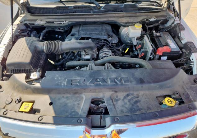 1C6RREFT2KN828706 - 2019 RAM 1500 BIG HORN/LONE STAR WHITE photo 11