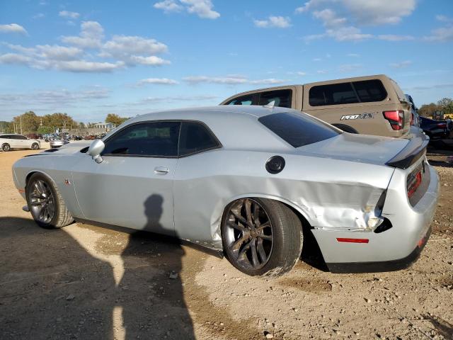2C3CDZFJ9PH625965 - 2023 DODGE CHALLENGER R/T SCAT PACK SILVER photo 2
