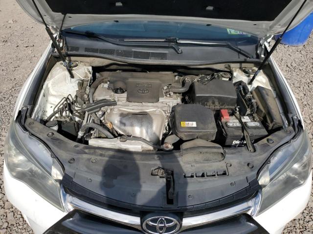 4T1BF1FK5HU689183 - 2017 TOYOTA CAMRY LE WHITE photo 11