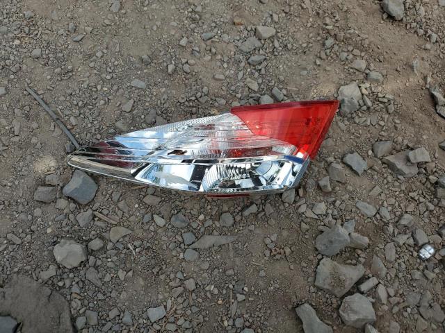 4T1BF1FK5HU689183 - 2017 TOYOTA CAMRY LE WHITE photo 12