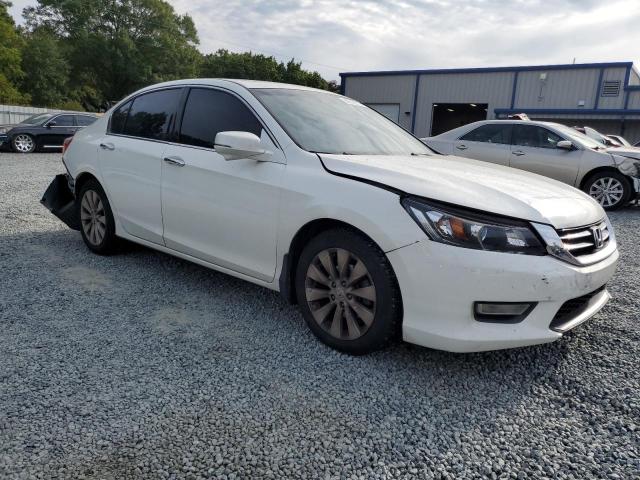 1HGCR3F82DA015229 - 2013 HONDA ACCORD EXL WHITE photo 4