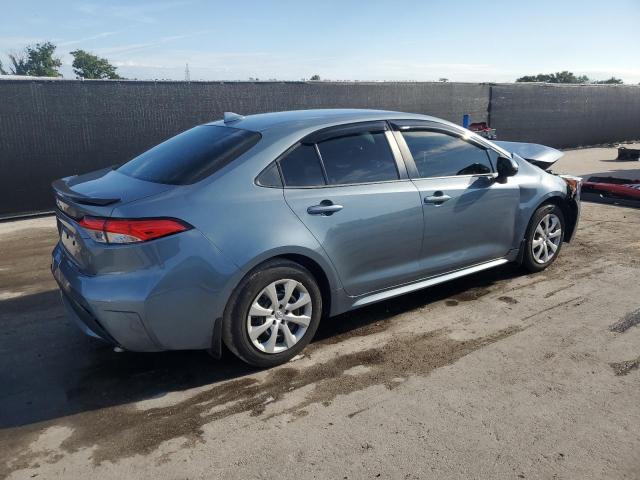 5YFEPRAE2LP040851 - 2020 TOYOTA COROLLA LE 蓝色 照片 3