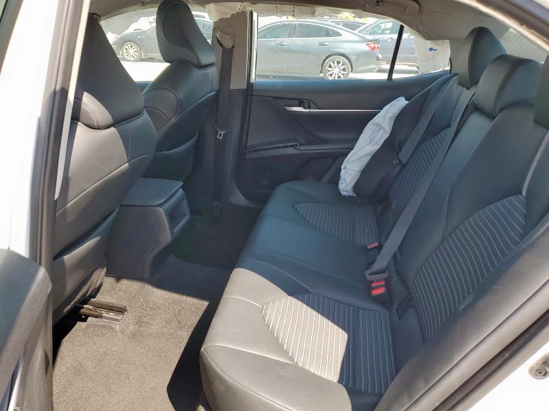 4T1G11AK8RU907551 - 2024 TOYOTA CAMRY SE NIGHT SHADE WHITE photo 10