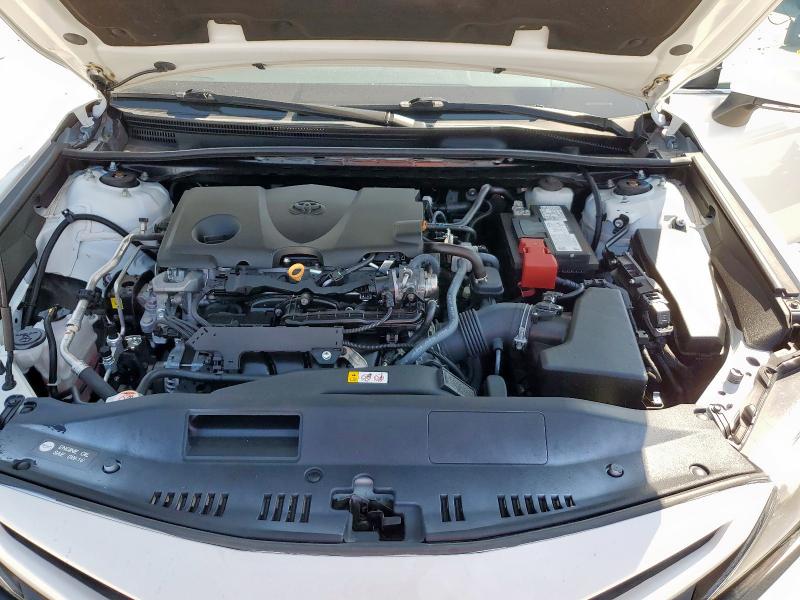 4T1G11AK8RU907551 - 2024 TOYOTA CAMRY SE NIGHT SHADE WHITE photo 11