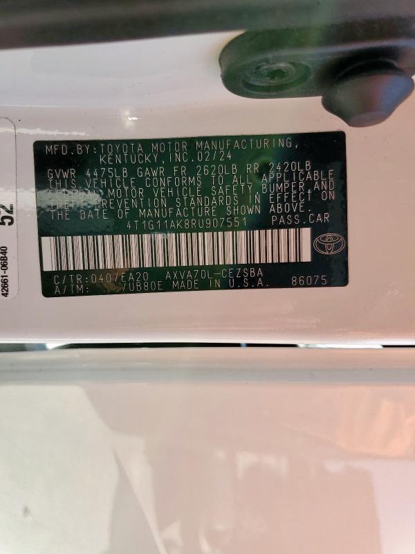 4T1G11AK8RU907551 - 2024 TOYOTA CAMRY SE NIGHT SHADE WHITE photo 12