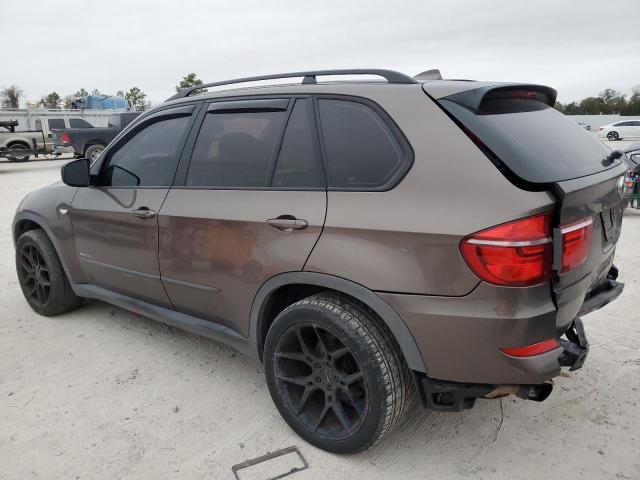 5UXZV4C52D0B12734 - 2013 BMW X5 XDRIVE35I TAN photo 2