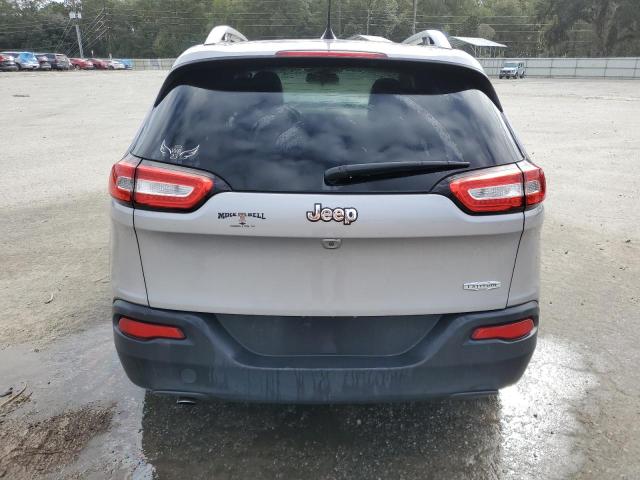 1C4PJLCB2JD560879 - 2018 JEEP CHEROKEE LATITUDE SILVER photo 6