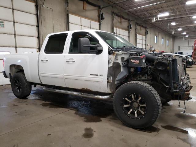 1GC4KYB69AF134211 - 2010 CHEVROLET 2500 HD K2500 HEAVY DUTY LTZ WHITE photo 4