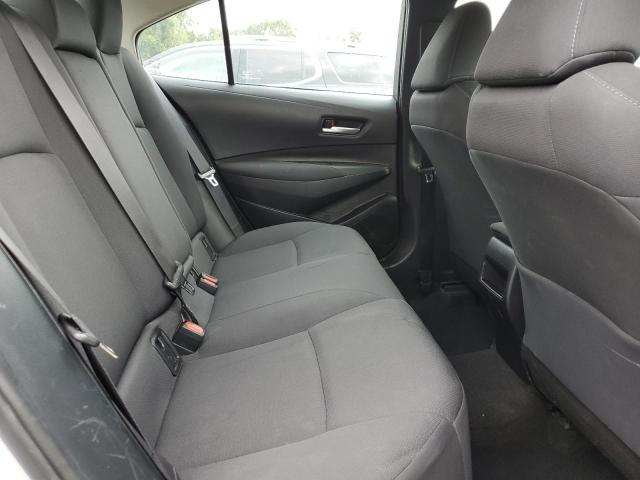 5YFEPMAE5MP167680 - 2021 TOYOTA COROLLA LE 银色 照片 10