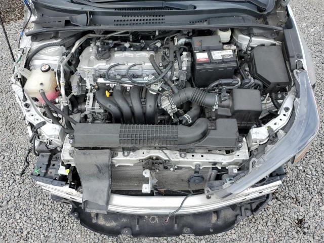 5YFEPMAE5MP167680 - 2021 TOYOTA COROLLA LE 银色 照片 11