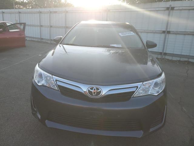 4T4BF1FK3CR238722 - 2012 TOYOTA CAMRY BASE GRAY photo 5