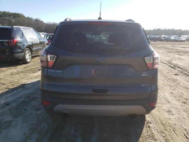 1FMCU9GD8HUC41478 - 2017 FORD ESCAPE SE GRAY photo 6