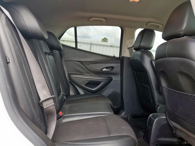 KL4CJASB3KB918034 - 2019 BUICK ENCORE PREFERRED Weiß Foto 11