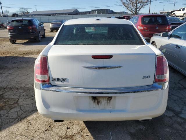 2C3CCAAG3EH328705 - 2014 CHRYSLER 300 WHITE photo 6