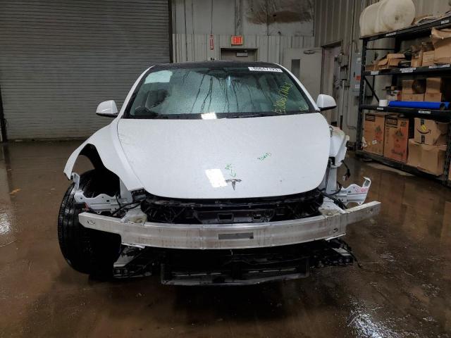 5YJ3E1EA5NF302589 - 2022 TESLA MODEL 3 WHITE photo 5