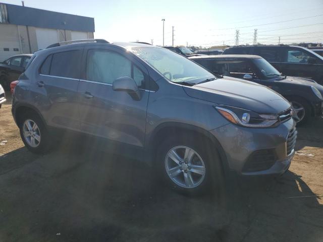 3GNCJLSB2LL258514 - 2020 CHEVROLET TRAX 1LT SILVER photo 4