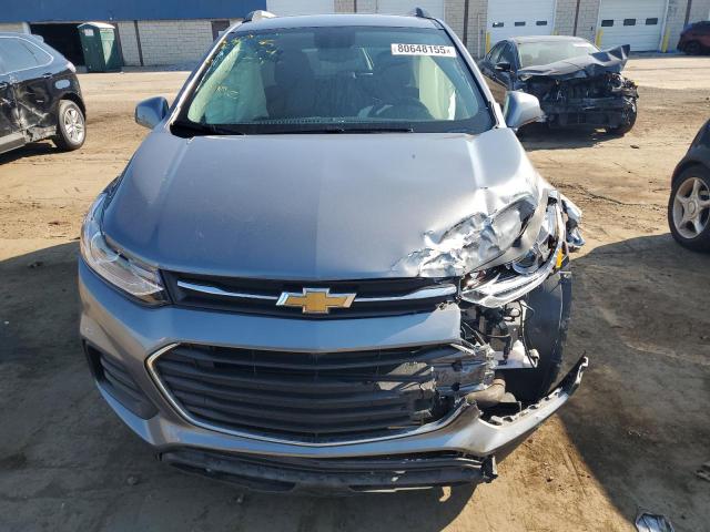 3GNCJLSB2LL258514 - 2020 CHEVROLET TRAX 1LT SILVER photo 5