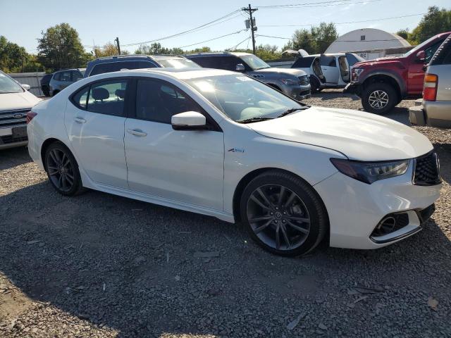 19UUB3F61KA002184 - 2019 ACURA TLX TECHNOLOGY WHITE photo 4