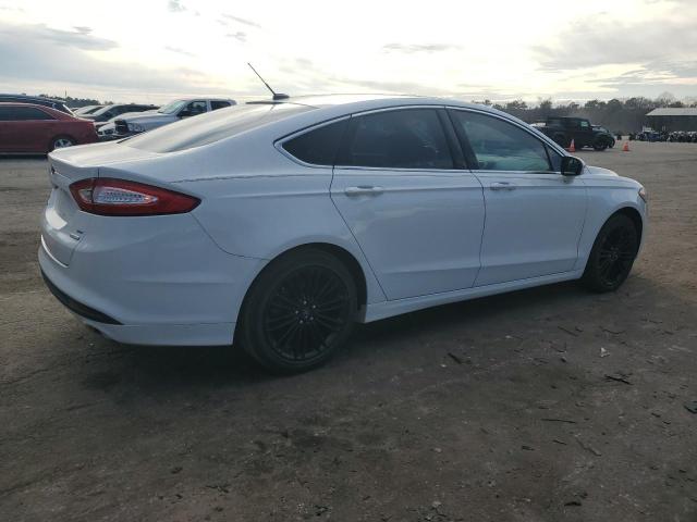 3FA6P0HD0ER315830 - 2014 FORD FUSION SE WHITE photo 3